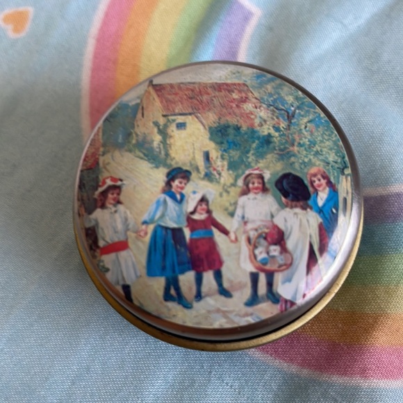 Vintage pillbox - Picture 4 of 4